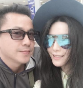 范冰冰与昔日老板亲密合影 王中磊：还是那么美(