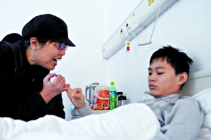 老兵网上&ldquo;集结&rdquo;救白血病患儿