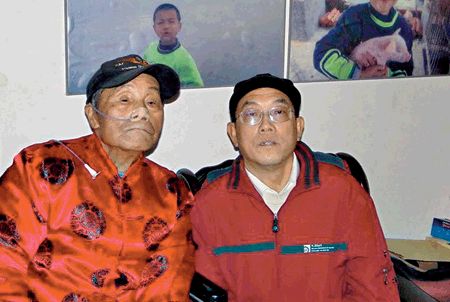 寻找老兵，仿佛触摸到了历史(组图)