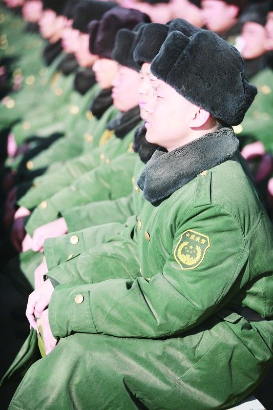 &ldquo;沙&rdquo;场点兵(组图)