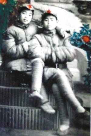 一张61年前老照片 见证一位湖北老兵重庆情缘